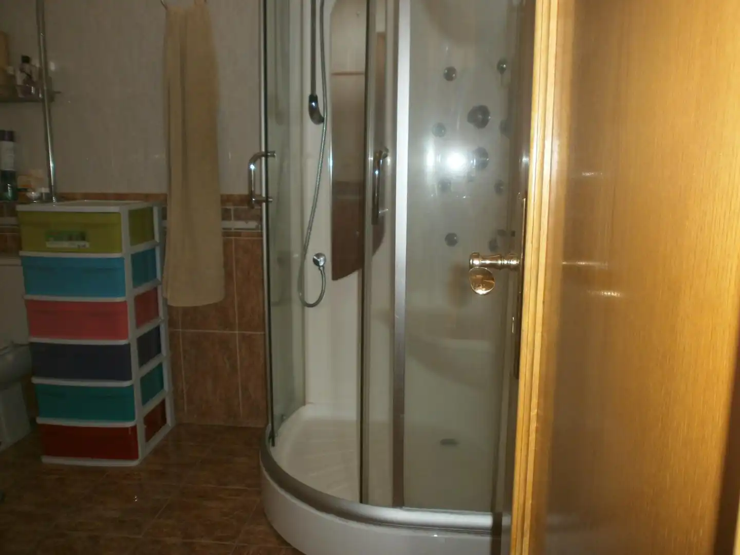 Bany de Casa o xalet en venda en La Lastrilla  amb Calefacció, Jardí privat i Terrassa