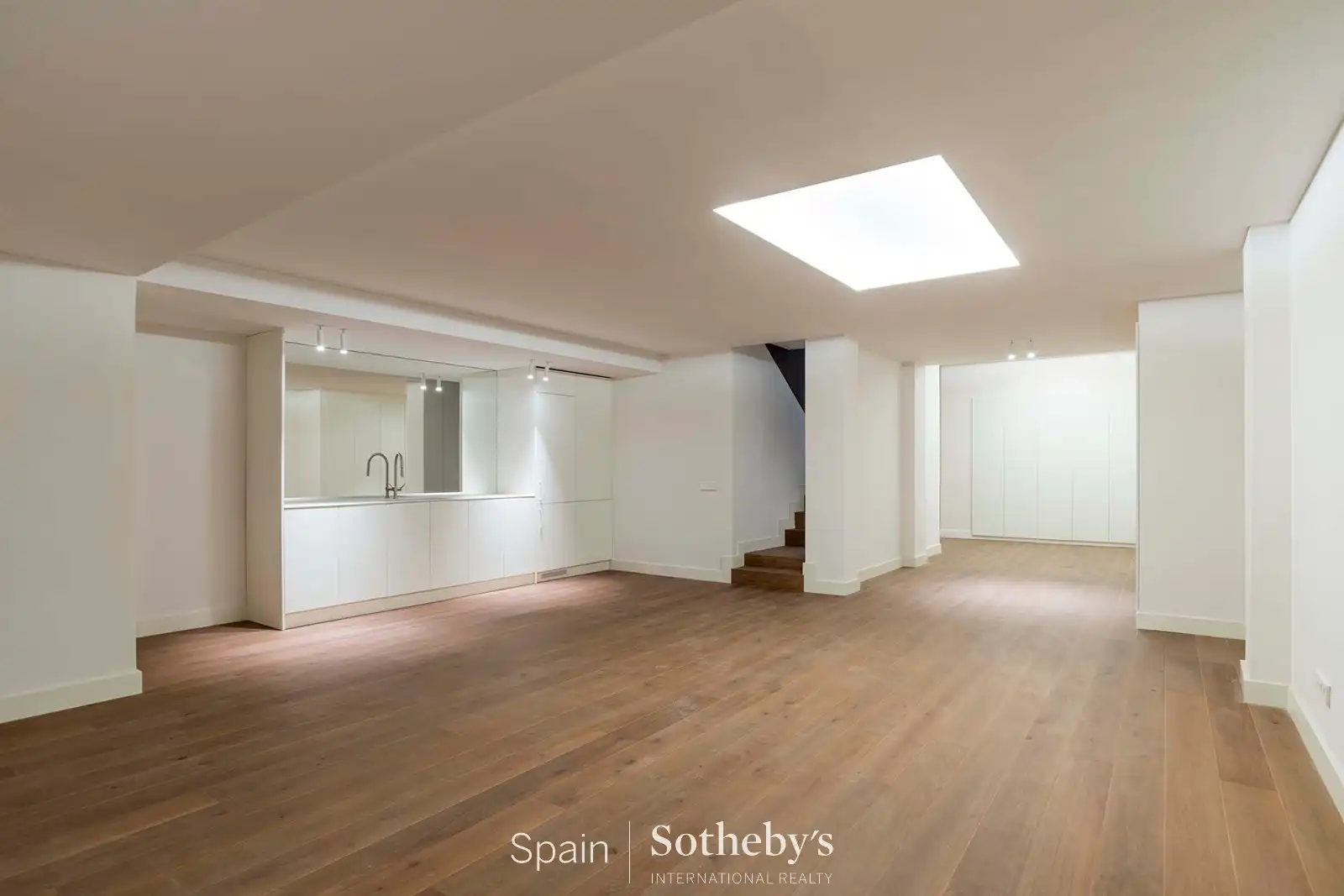 Casa adosada de lloguer en Madrid amb Aire condicionat, Calefacció i Jardí privat