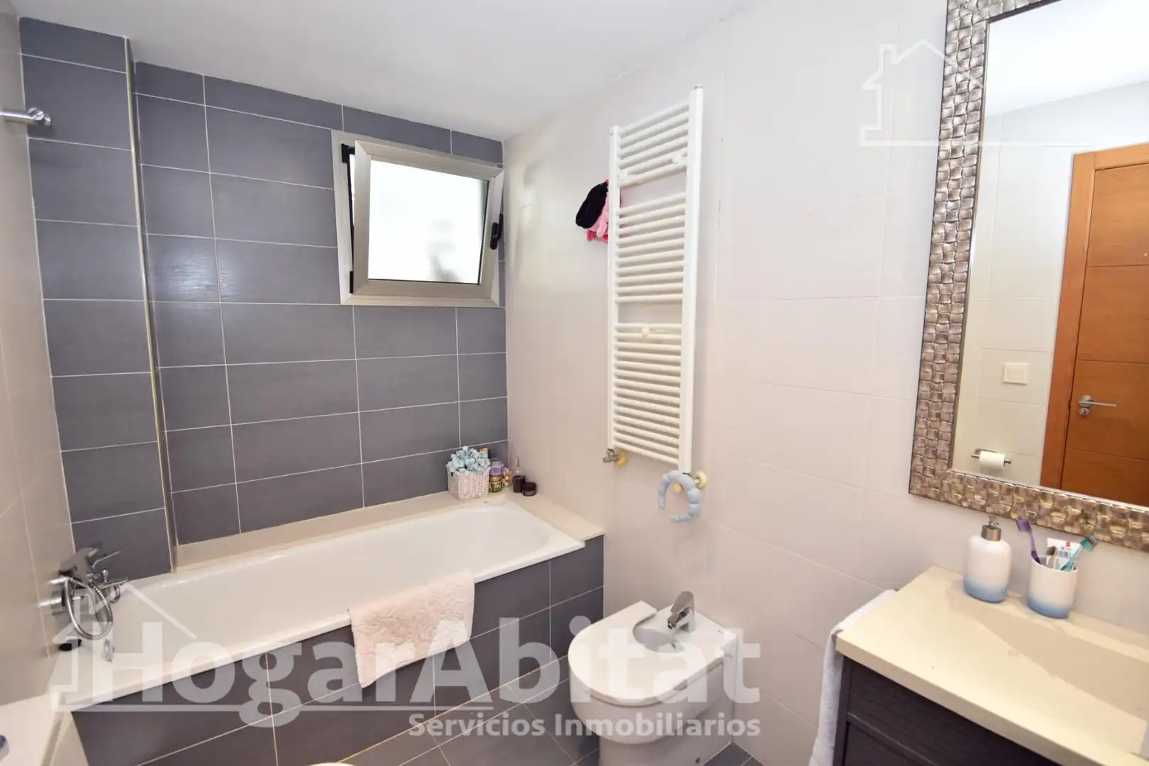 Bathroom of Detached homes for sale in Burriana / Borriana  with Air Conditioner, Heating and Private garden