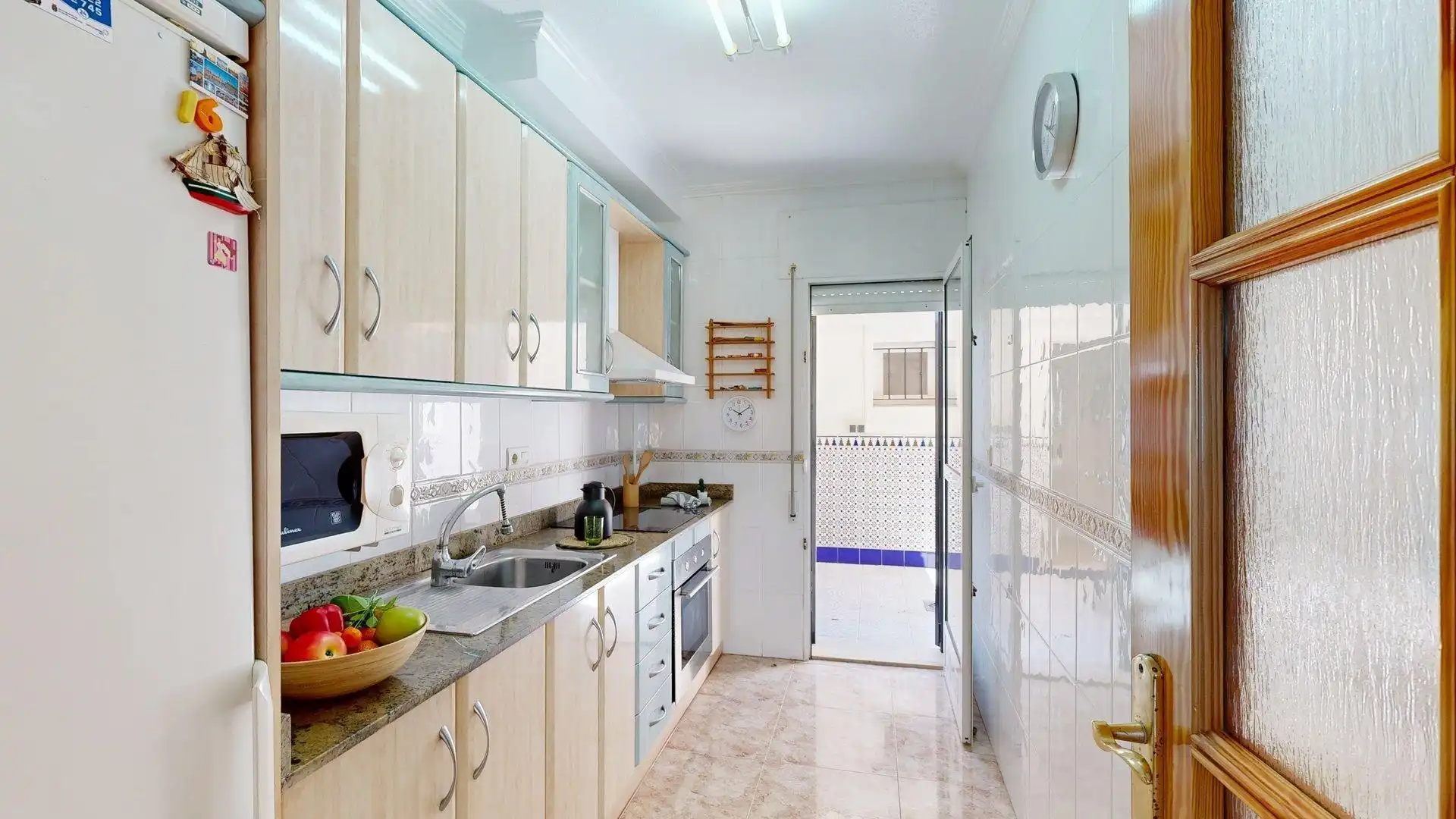 Cocina de Casa adosada en venta en Pilar de la Horadada con Jardín privado, Terraza y Balcón