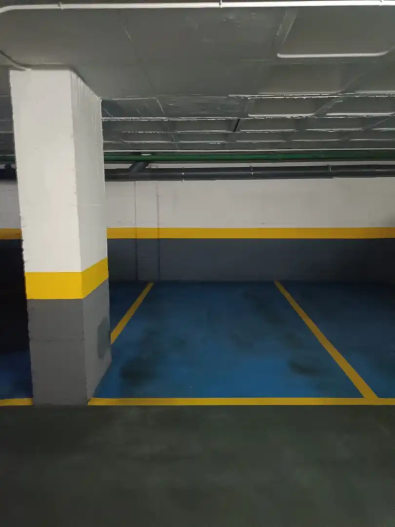 Parking of Garage for rent in  Madrid Capital