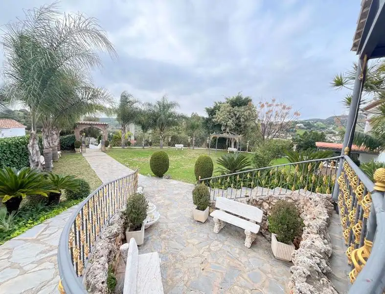 Terreni e lotti in vendita a Casares pueblo, imagen 2