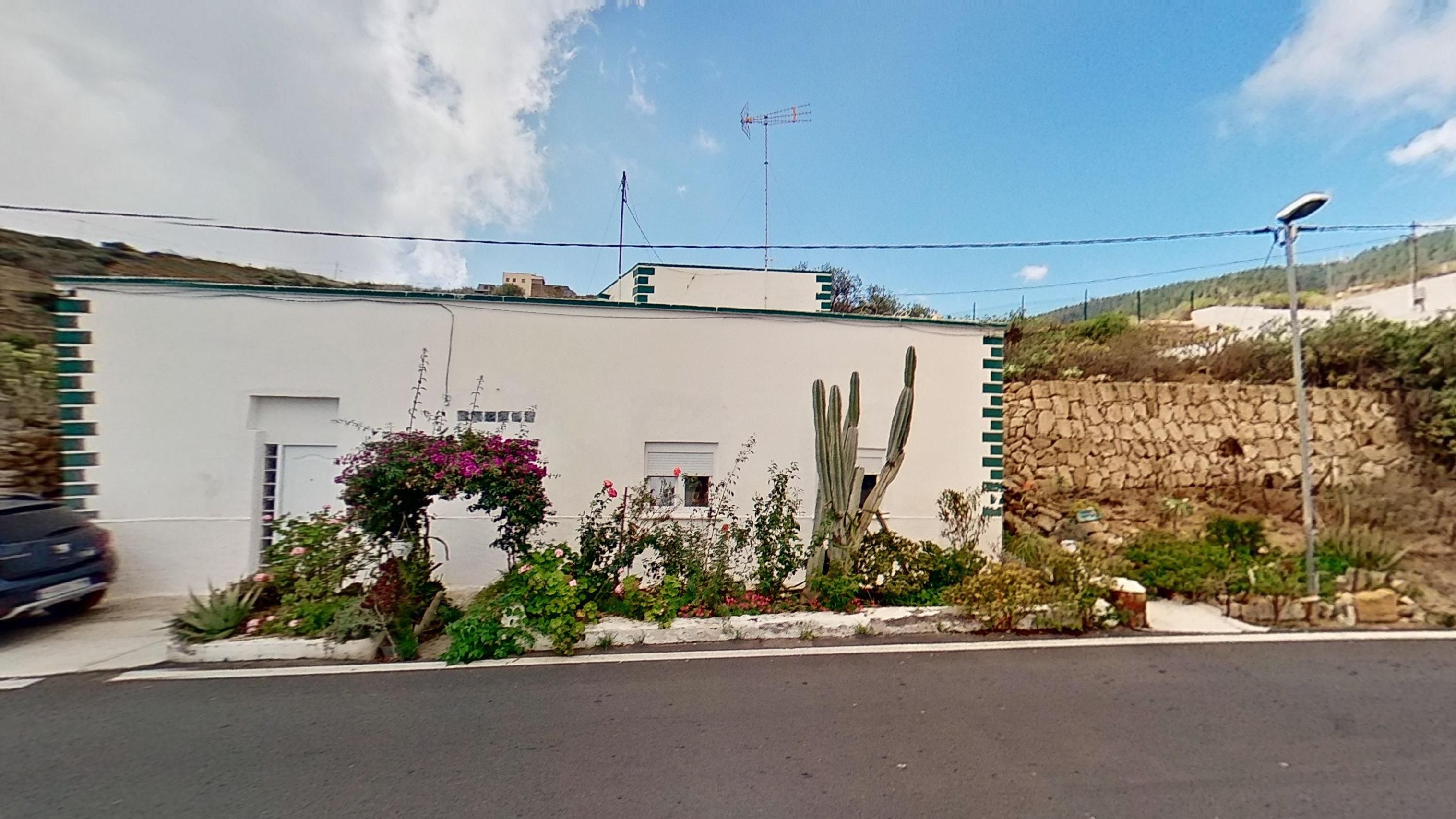 Vista exterior de Casa o xalet en venda en Güímar amb Aire condicionat, Calefacció i Jardí privat