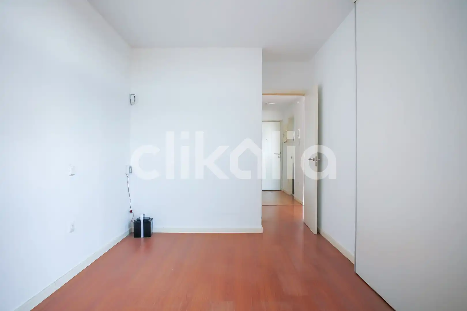Bedroom of Flat for sale in Madrid  with Heating, Terrace and Storage room