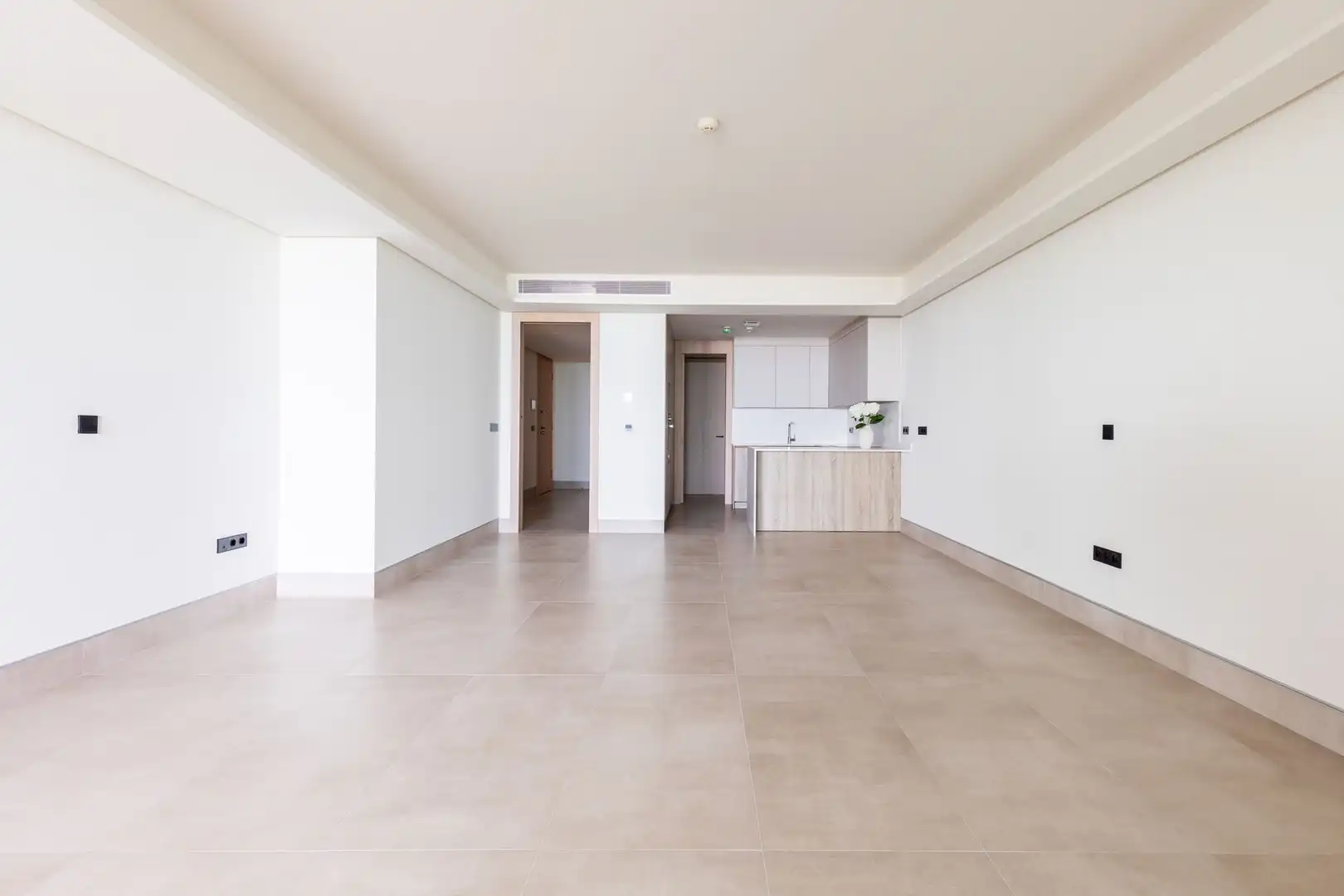 Apartamento de alquiler en Martín Carpena - Torre del Río