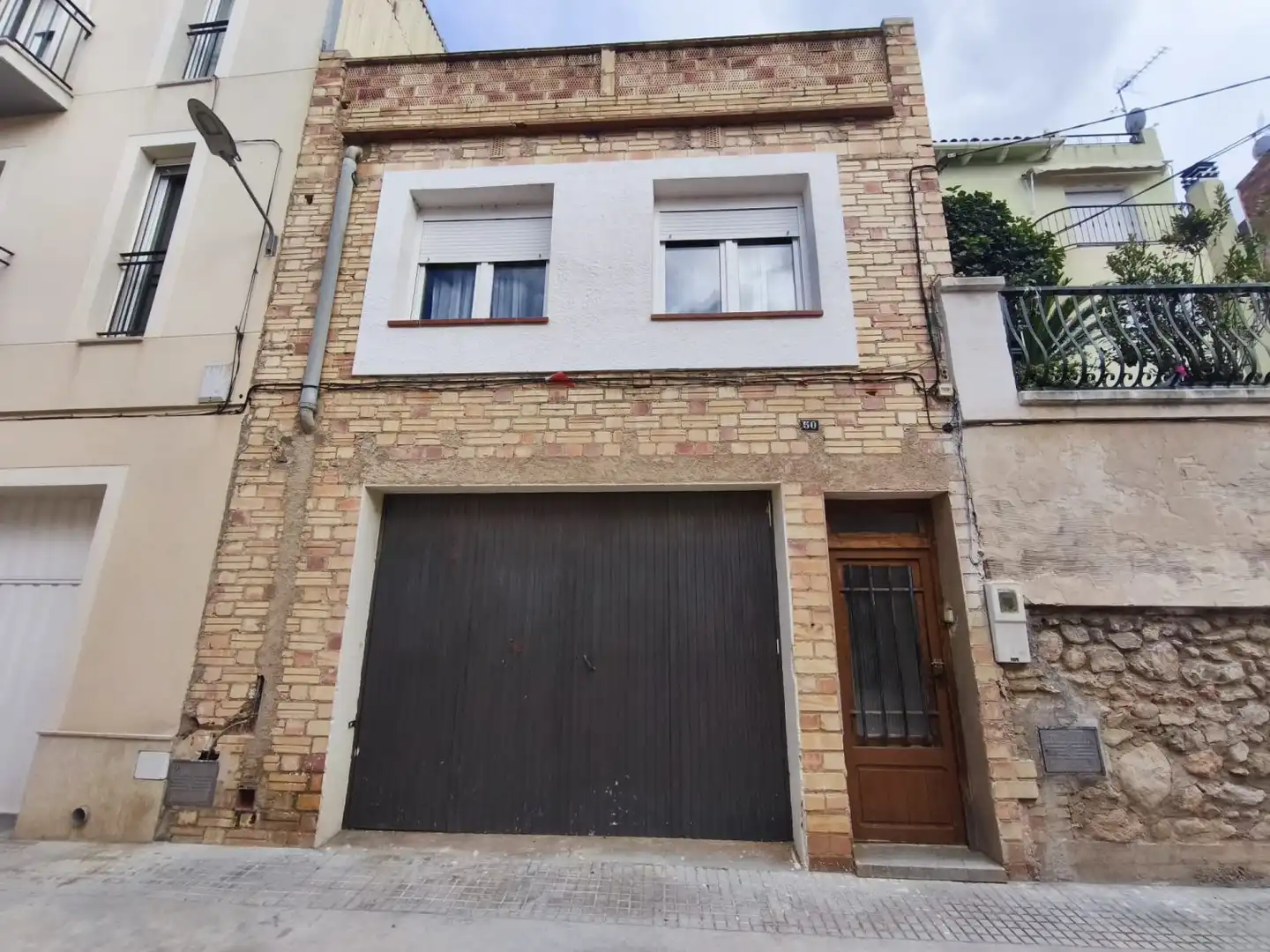 Vista exterior de Casa o xalet en venda en Tivenys amb Terrassa i Traster