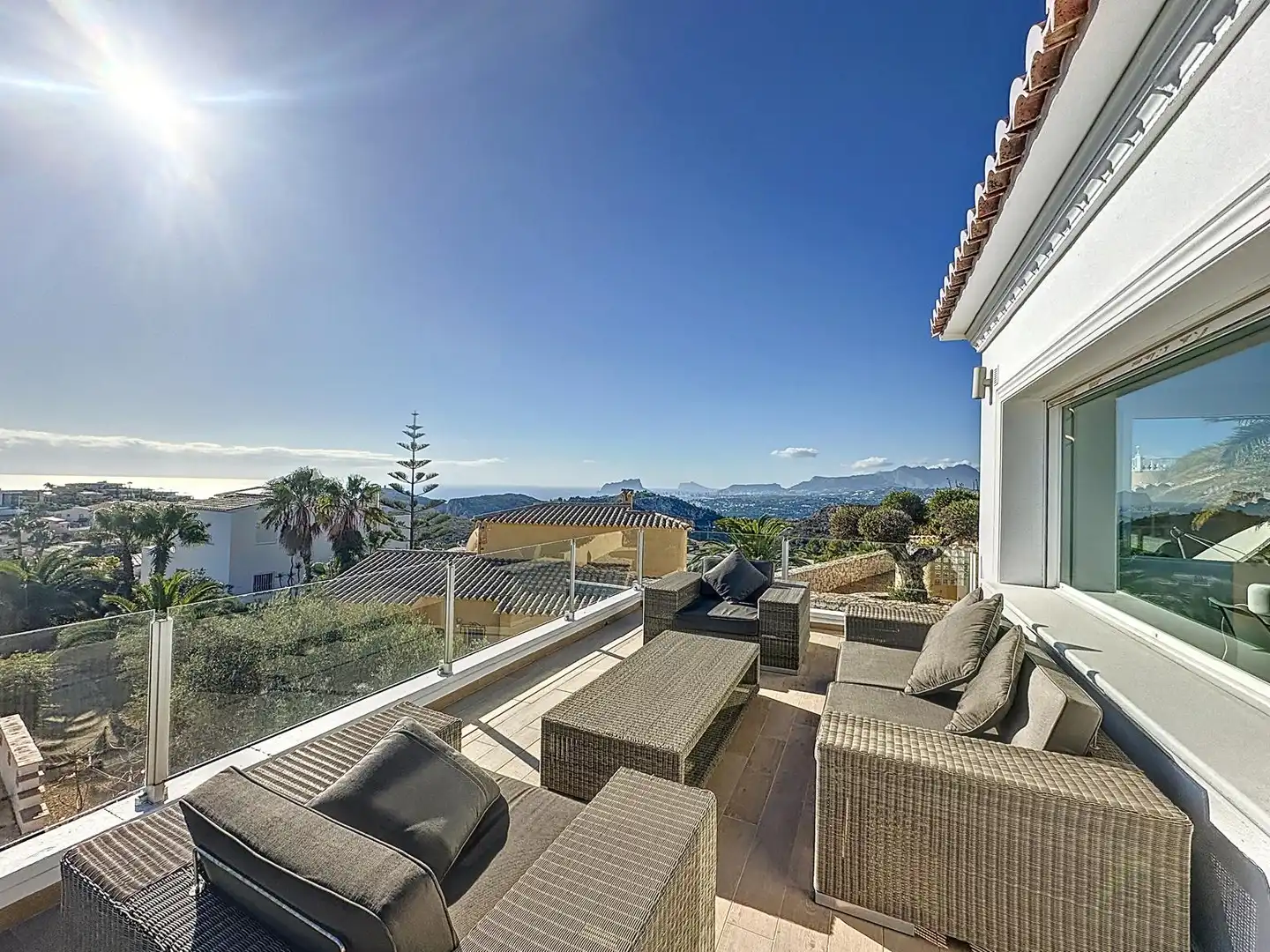 Villa mit Pool zum Verkauf in Cumbre del Sol, imagen 2