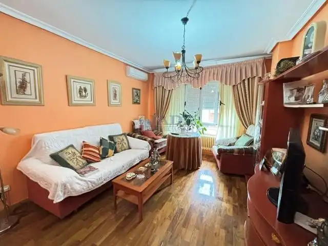 Wohnung mit Aufzug zum Verkauf in Valdepeñas
