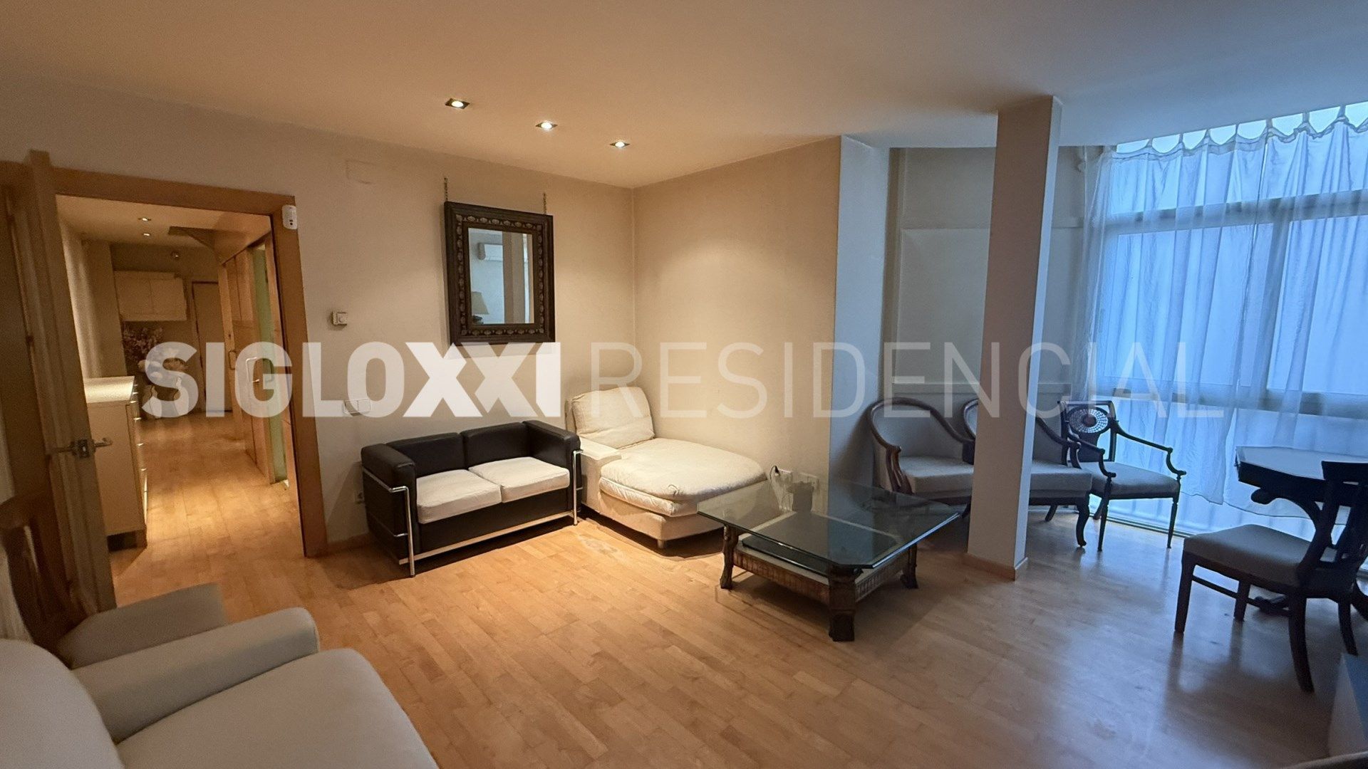 Duplex for sale in  Barcelona Capital  with Air Conditioner and Heating