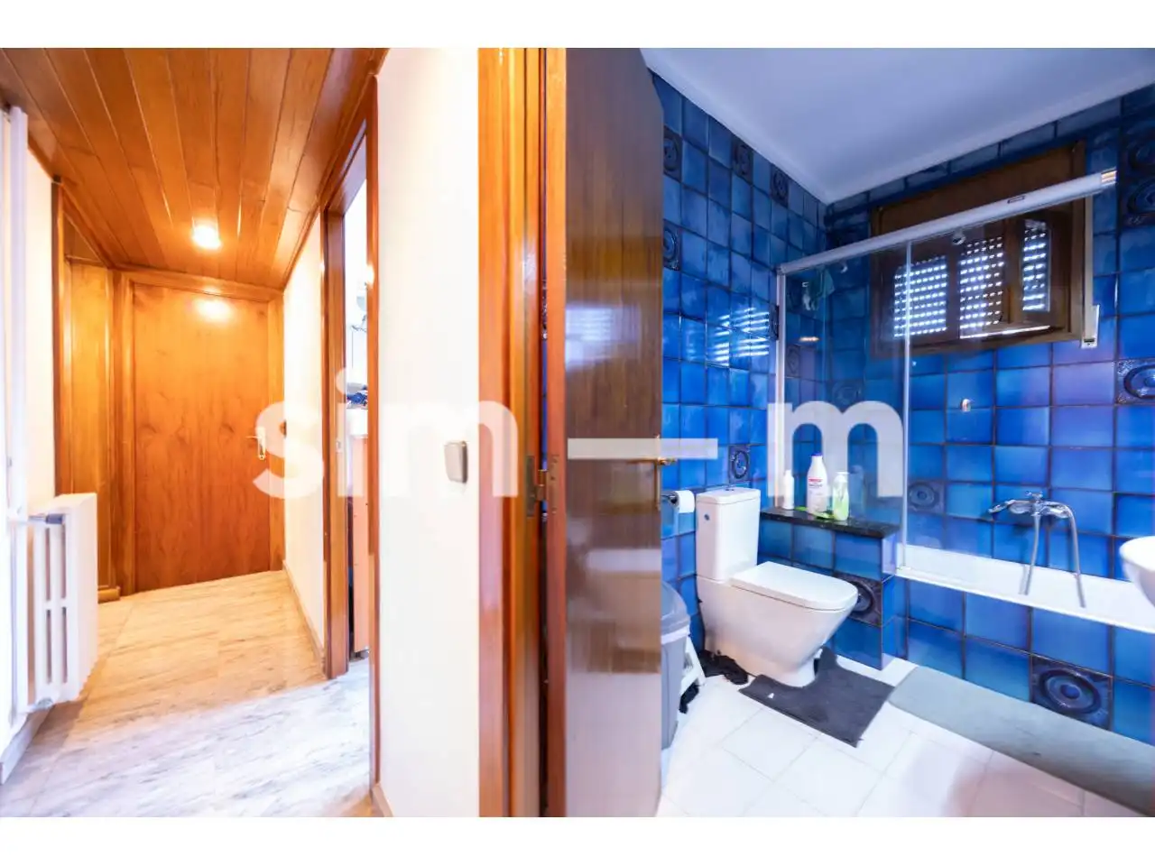 Baño de Piso en venta en Vic con Calefacción, Terraza y Trastero