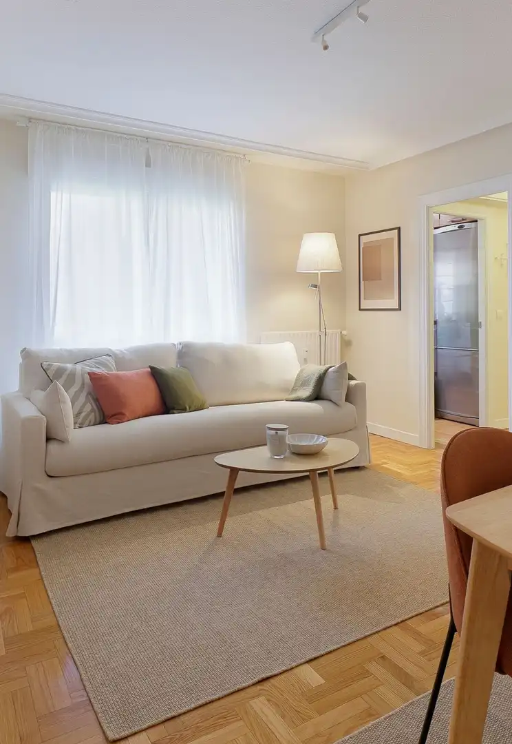 Sala de estar de Piso de alquiler en Gijón  con Calefacción, Terraza y Trastero
