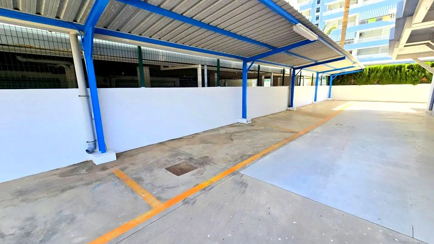 Parkplatz von Maisonette zum Verkauf in Gandia mit Klimaanlage, Terrasse und Abstellraum