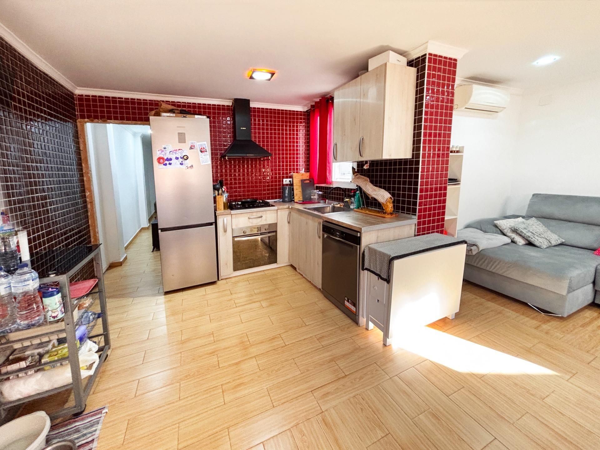 Cuina de Pis en venda en Paiporta amb Aire condicionat i Balcó