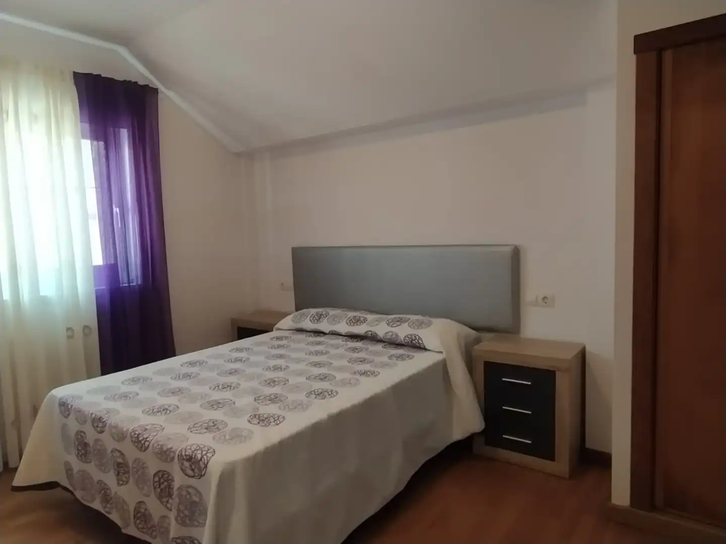 Habitación de Ático en venta en Cariño con Parquet, Amueblado y Horno