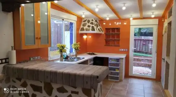 Cuina de Finca rústica en venda en Valdepeñas amb Aire condicionat, Calefacció i Jardí privat