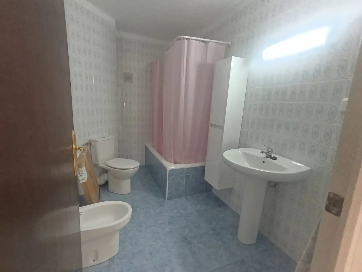 Badezimmer von Wohnung zur Miete in Málaga
