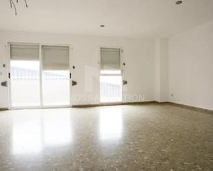 Living room of Flat for sale in  Valencia Capital  with Terrace and Balcony