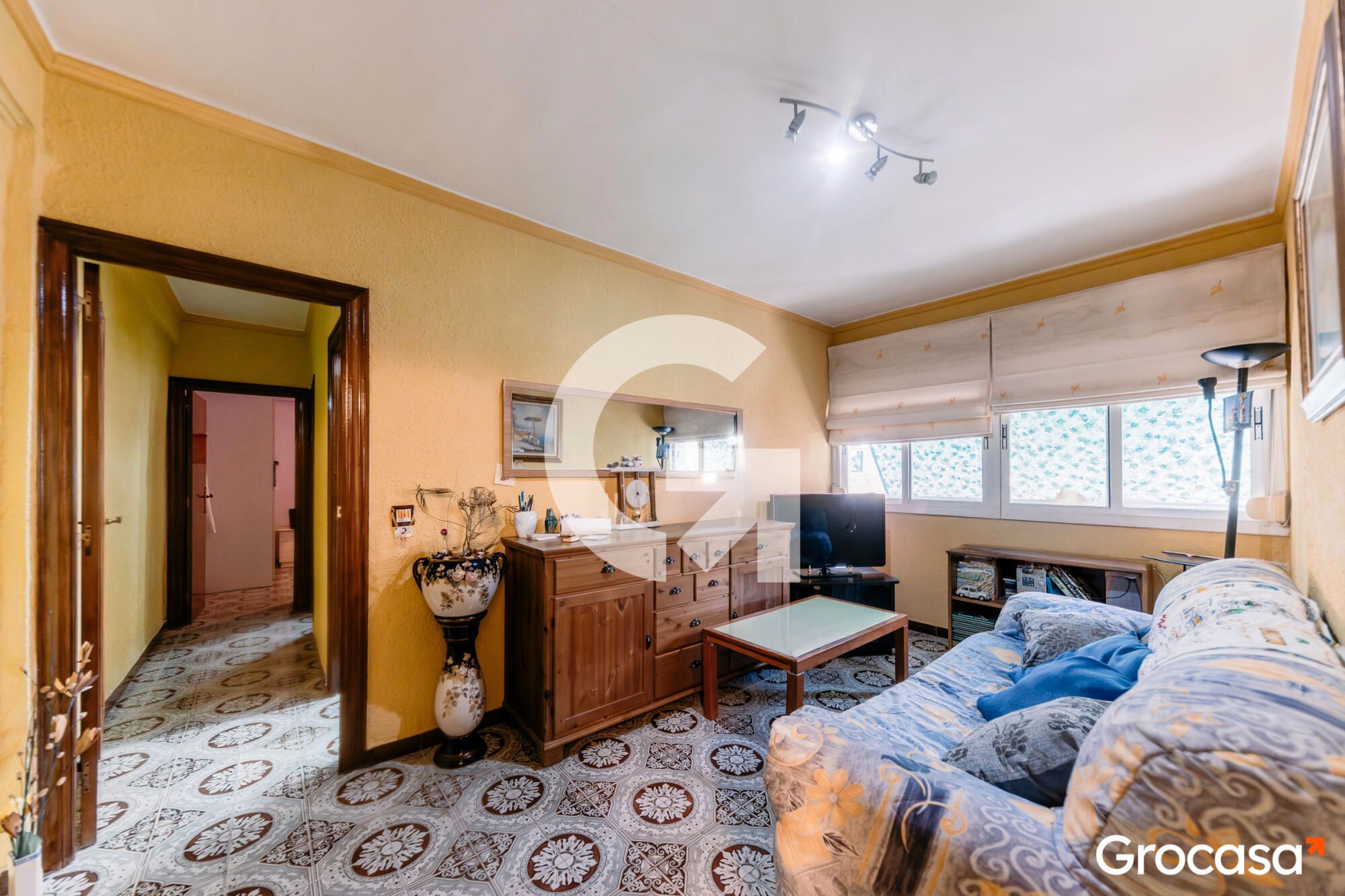 Living room of Flat for sale in Cornellà de Llobregat  with Oven and Balcony