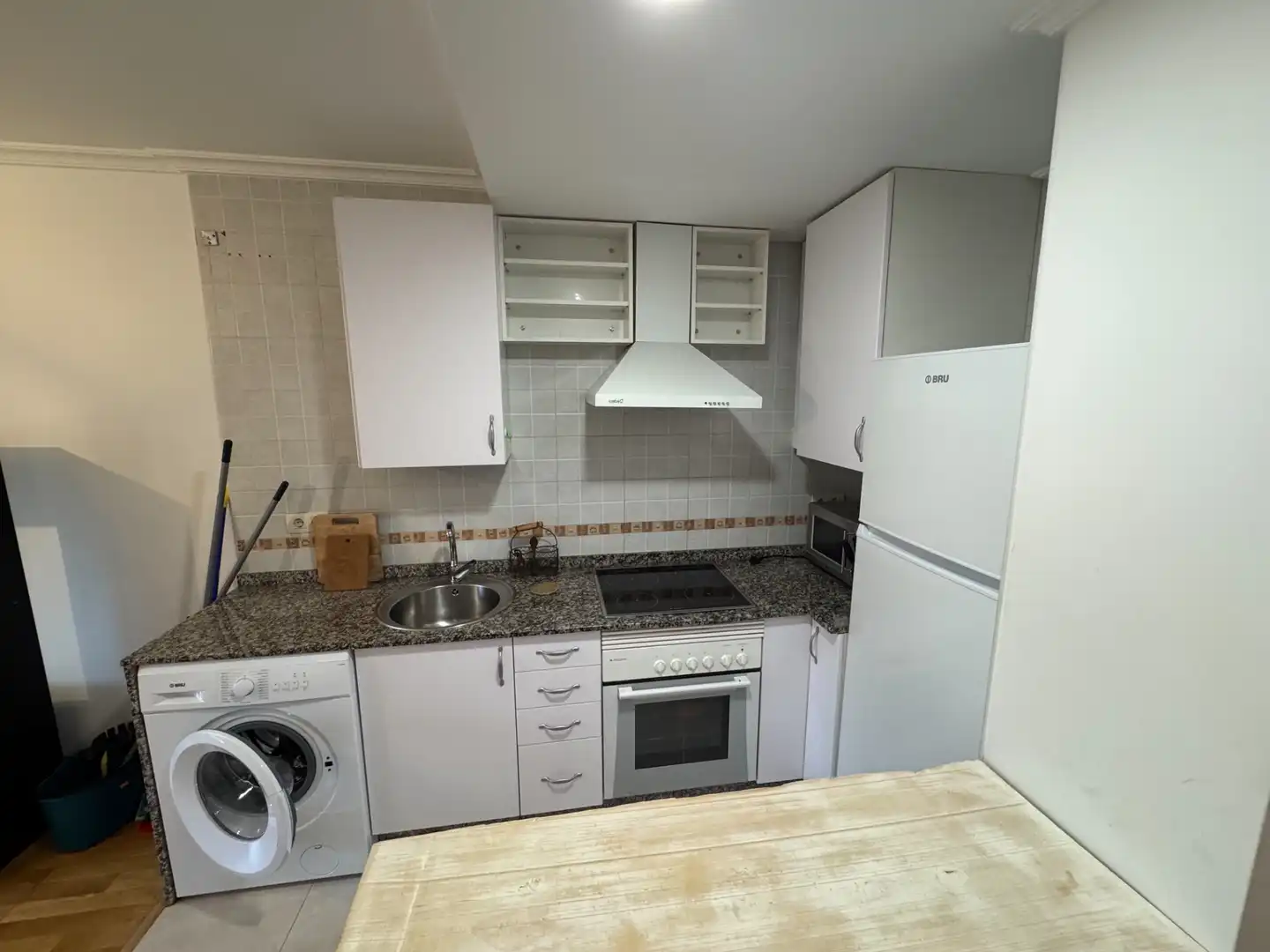 Apartamento con terraza en alquiler en Rúa Entrecines 12b, imagen 3