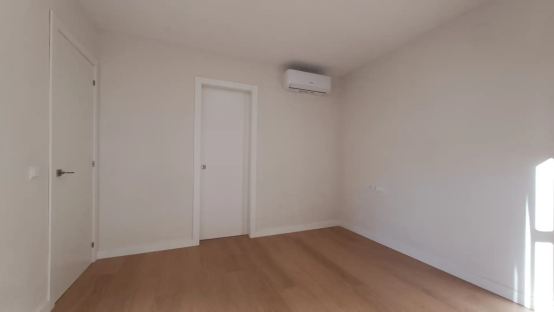 Buildings for sale in Barri del Mar