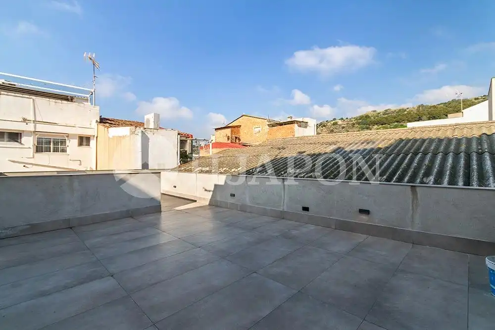 Terrassa de Casa o xalet en venda en Badalona amb Aire condicionat, Calefacció i Terrassa