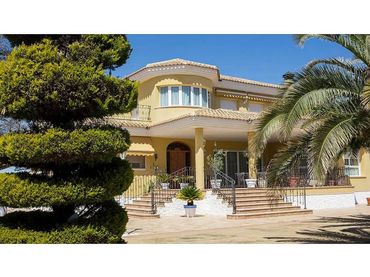 Villa à vendre à Yecla