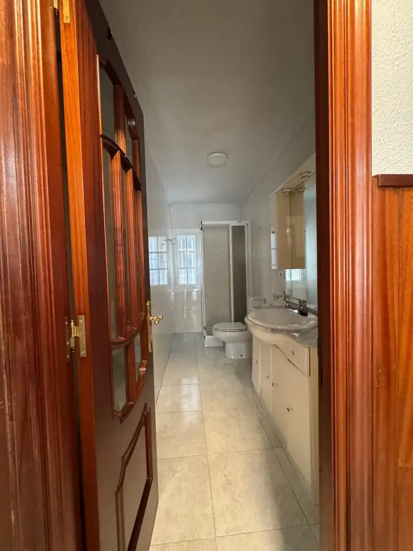 Baño de Casa o chalet en venta en Arteixo con Calefacción y Terraza