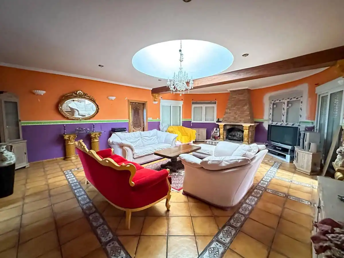 Sala de estar de Finca rústica en venta en Los Montesinos con Jardín privado, Piscina y Amueblado