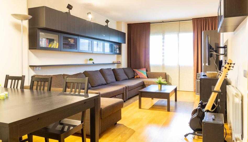 Foto 1 de Dúplex en venta en Avenida Onze de Septiembre, La Llagosta, Barcelona