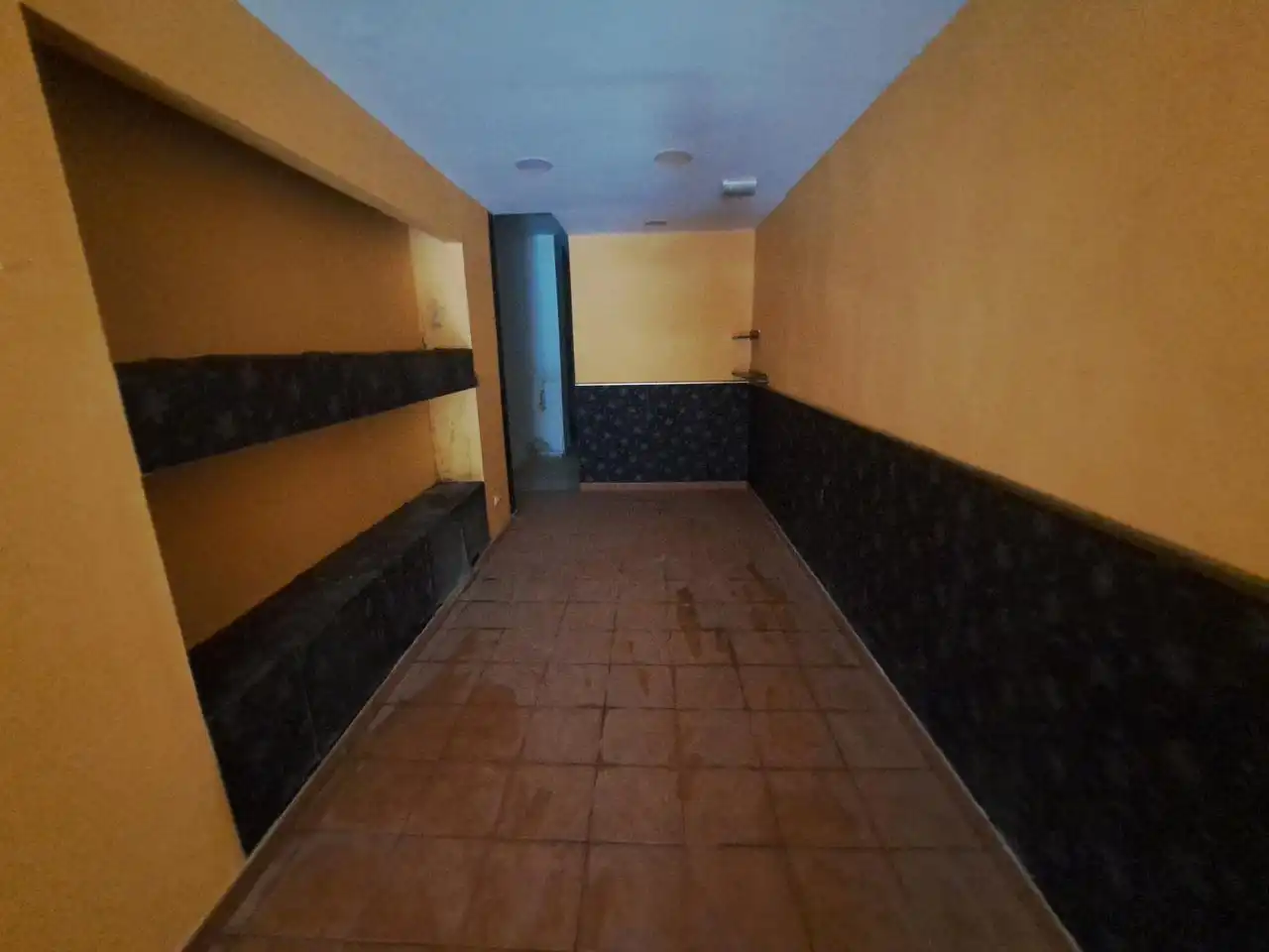 Gewerbefläche zur Miete in Calle del Monasterio de Siresa 8, imagen 4