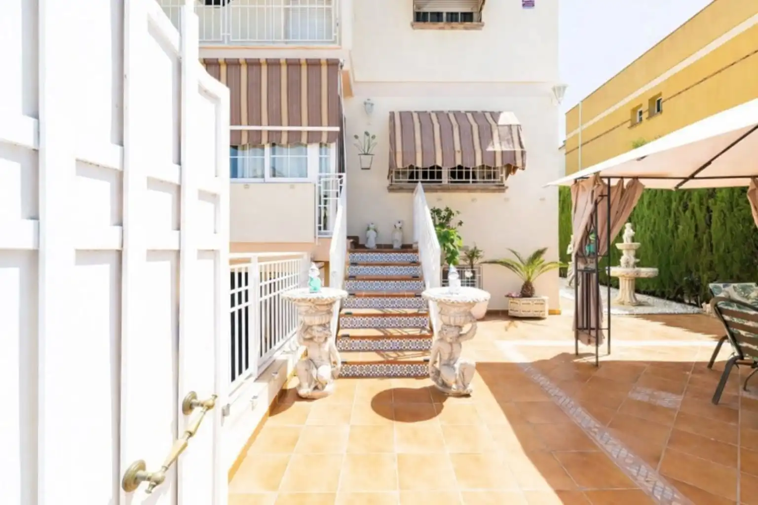 Villa avec terrasse à vendre à Albolote, imagen 2