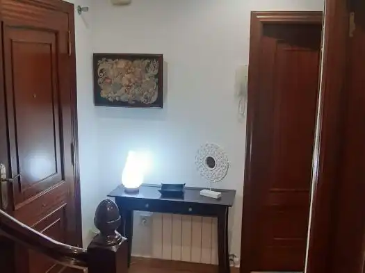 Wohnung zur Miete in Boiro mit Heizung, Privatgarten und Parkett