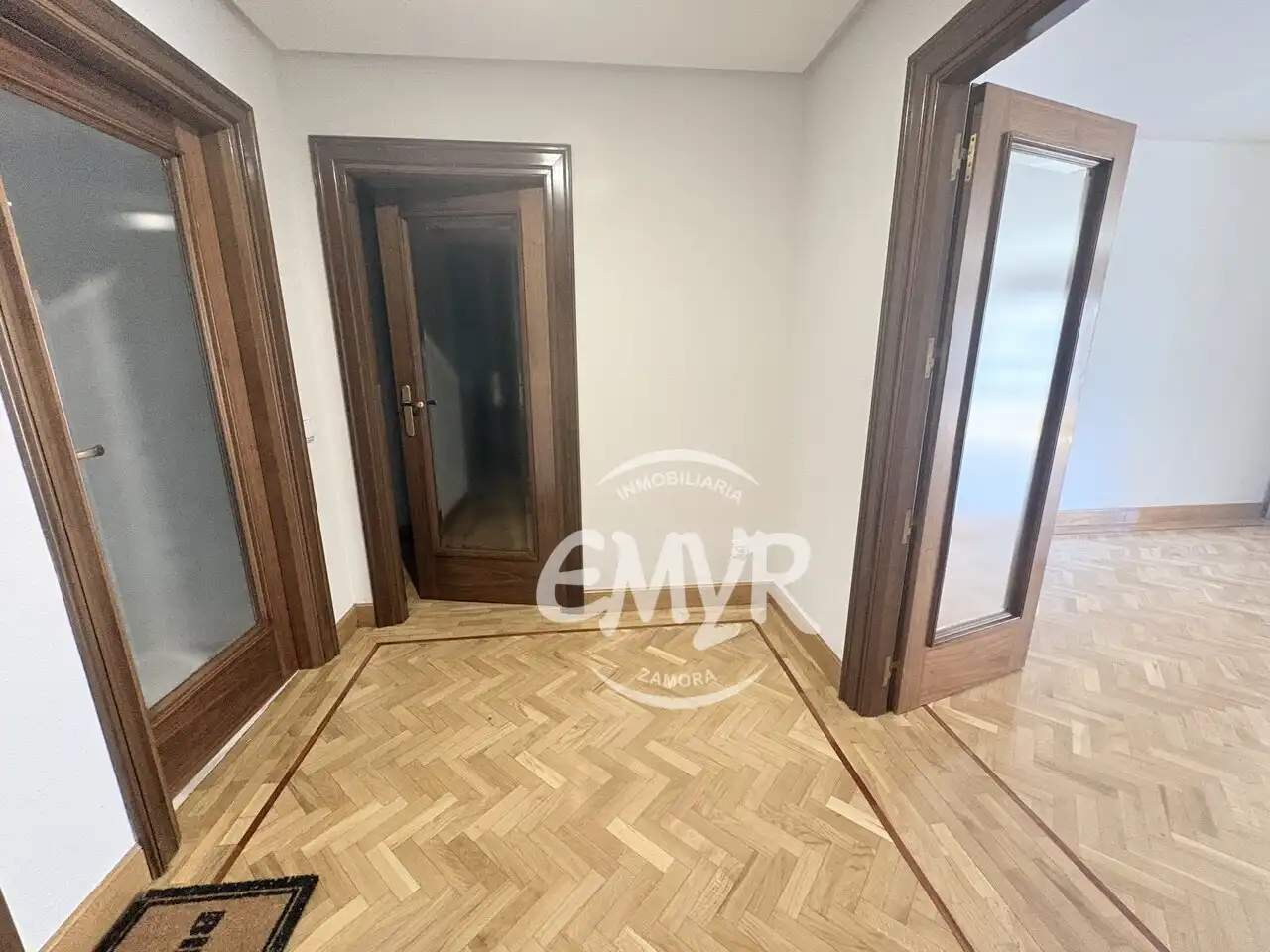 Wohnung zum Verkauf in Zamora Capital  mit Heizung, Parkett und Abstellraum