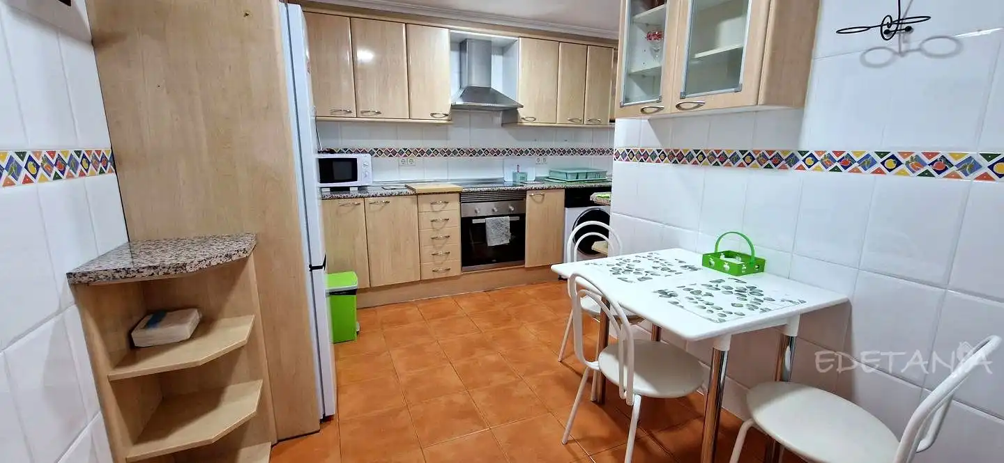 Habitación en Avenida del Seminario, Moncada