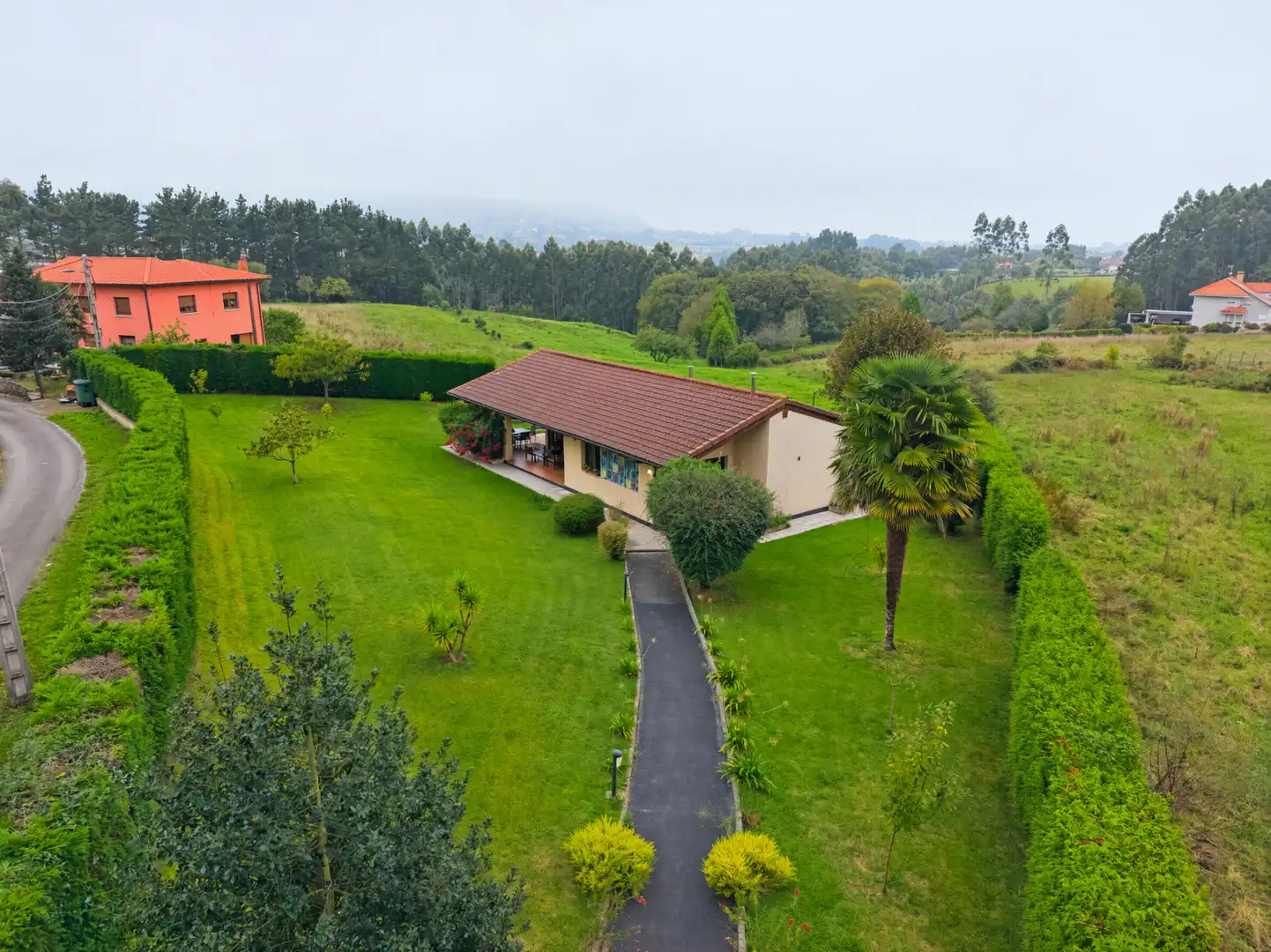 Vista exterior de Casa o chalet en venta en Cudillero, Asturias