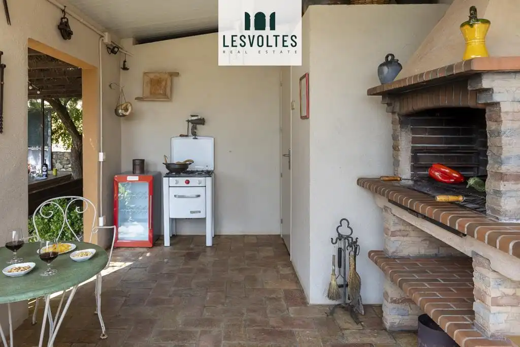 Kitchen of Houses for rent in Forallac  with Heating, Private garden and Parquet flooring