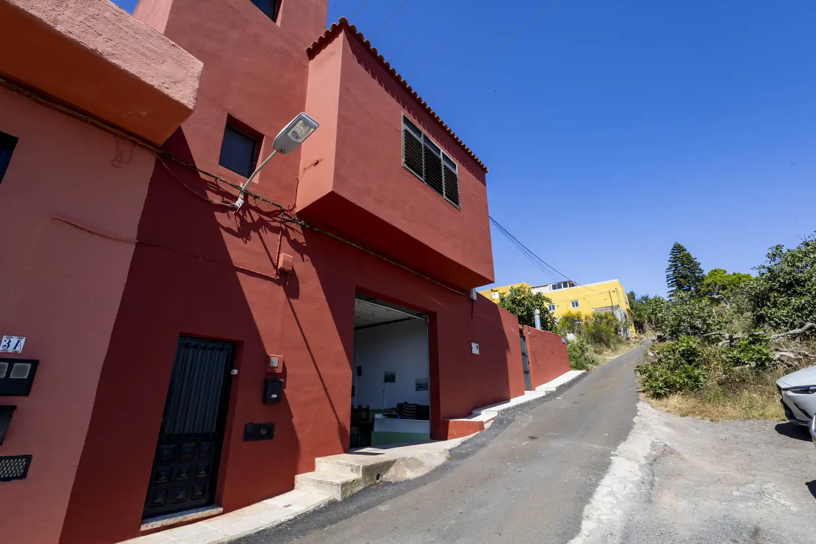 Vista exterior de Casa o xalet en venda en Santa Cruz de Tenerife amb Terrassa i Balcó