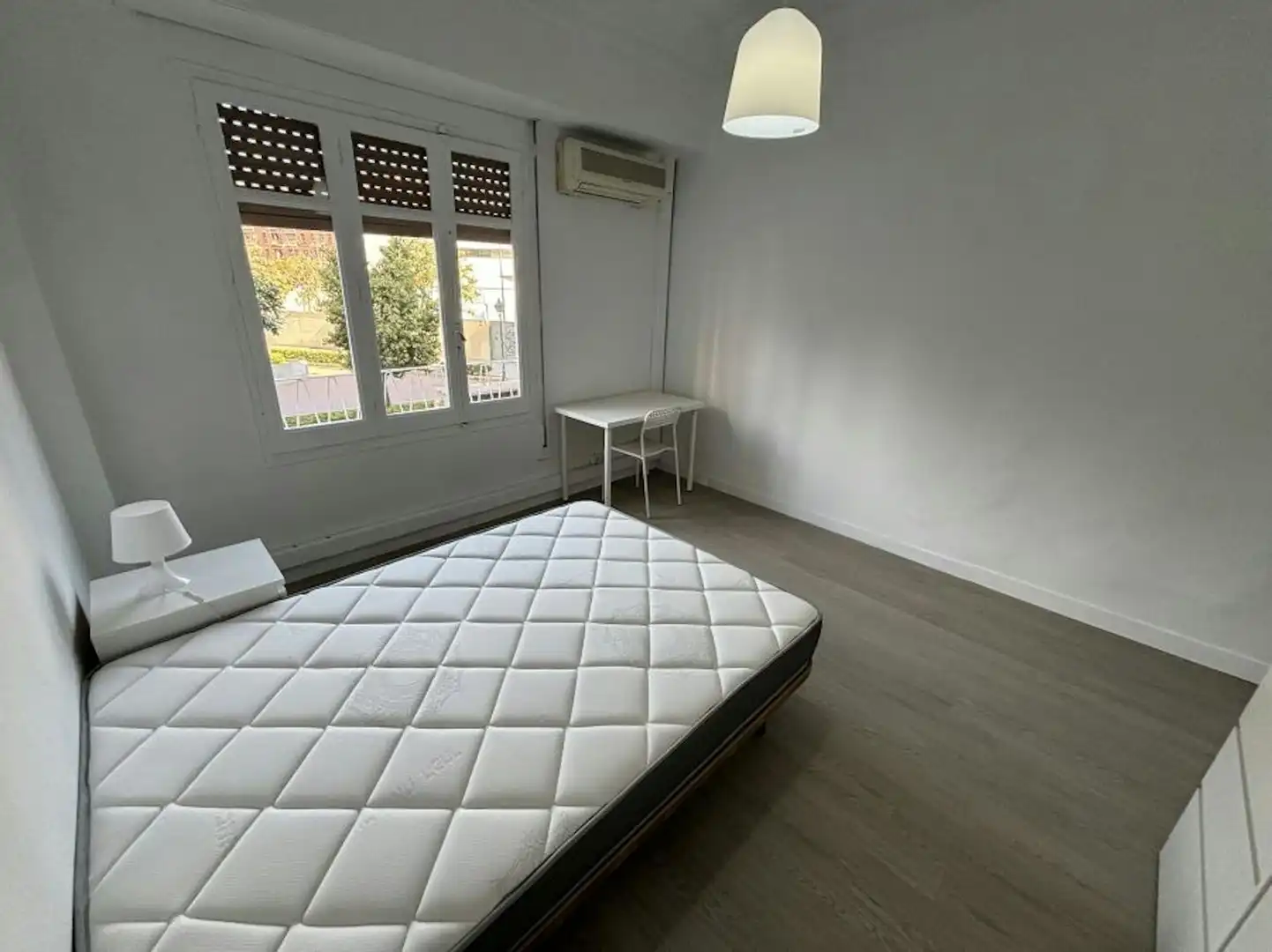 Habitación de Piso para compartir en Valencia con Aire acondicionado, Calefacción y Lavadora
