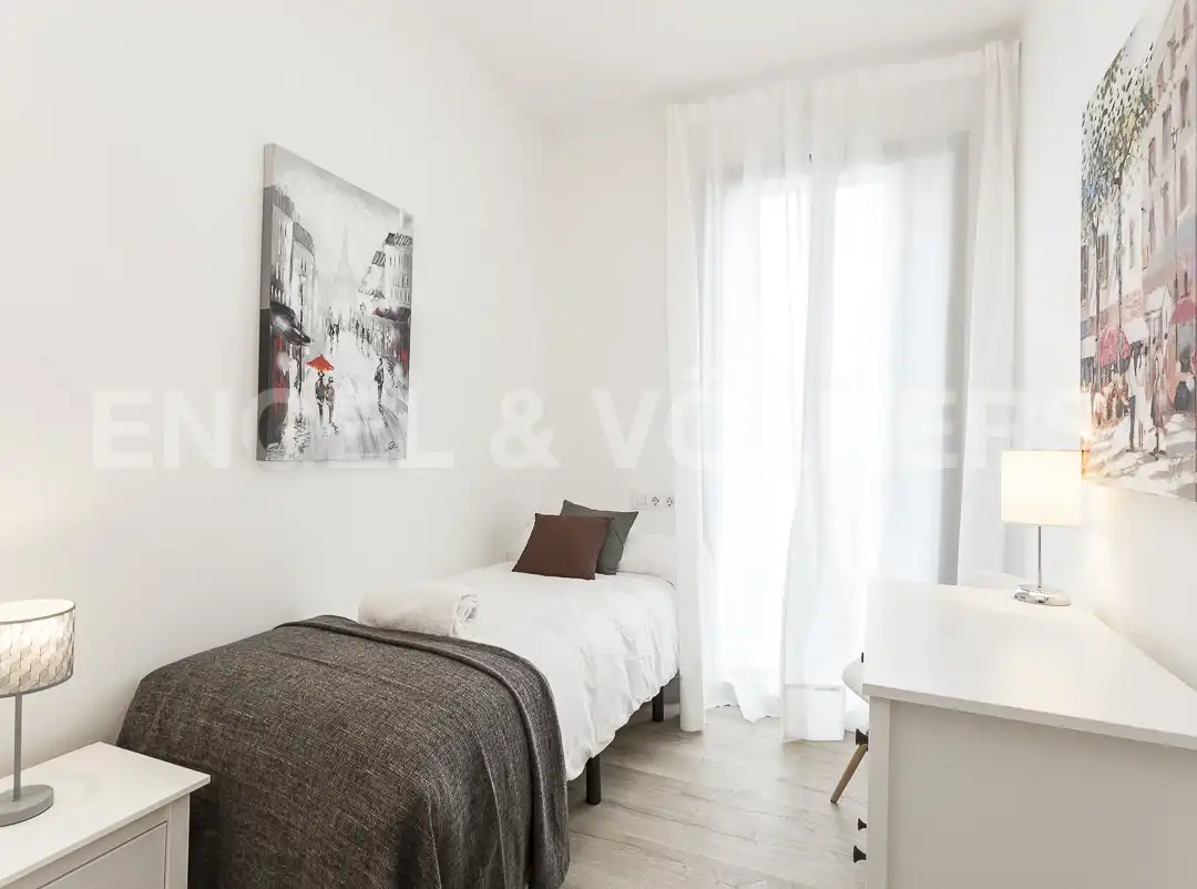 Bedroom of Flat for rent in Barcelona  with Air Conditioner, Heating and Furnished