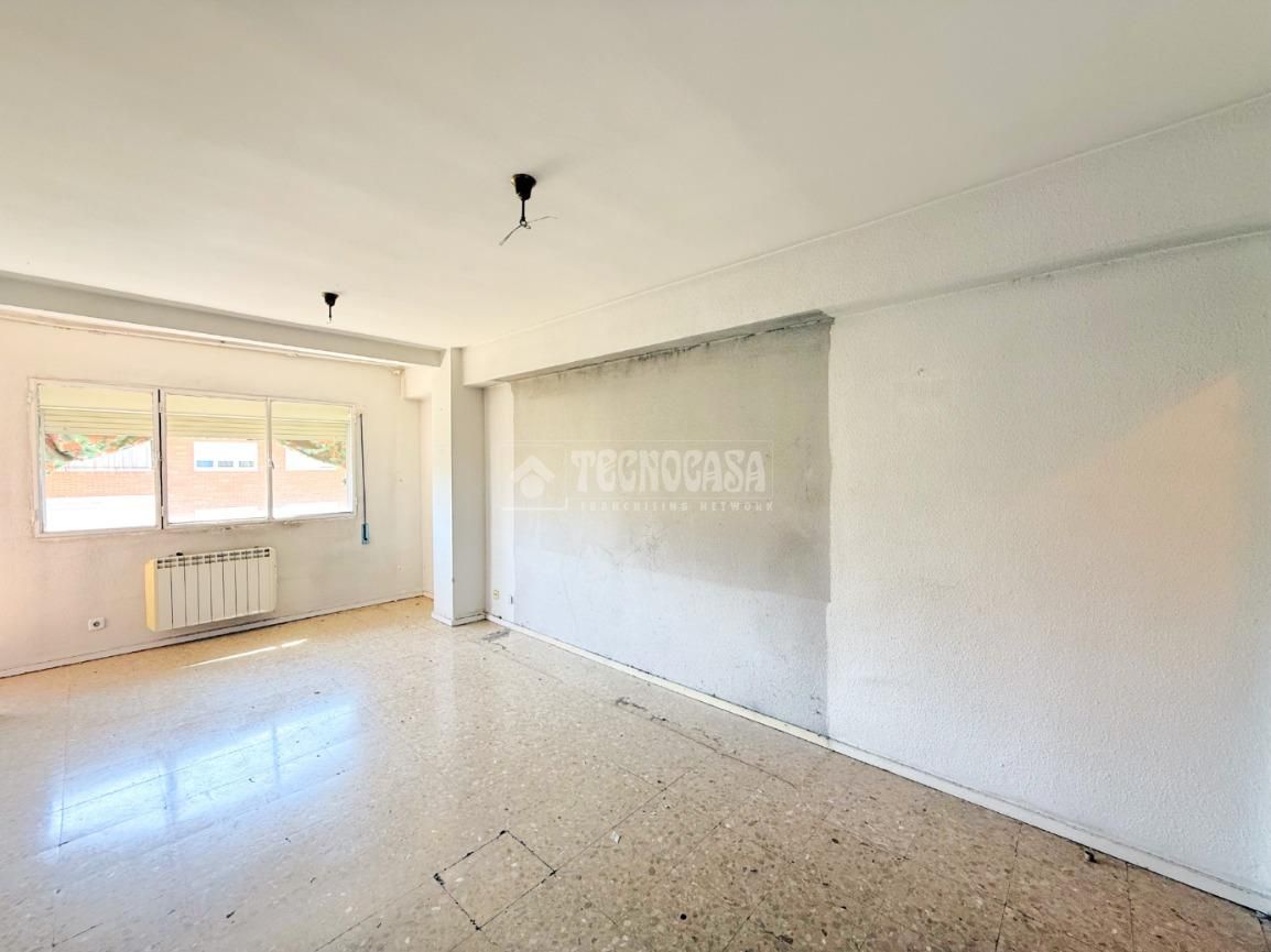Bedroom of Flat for sale in  Madrid Capital  with Heating and Terrace