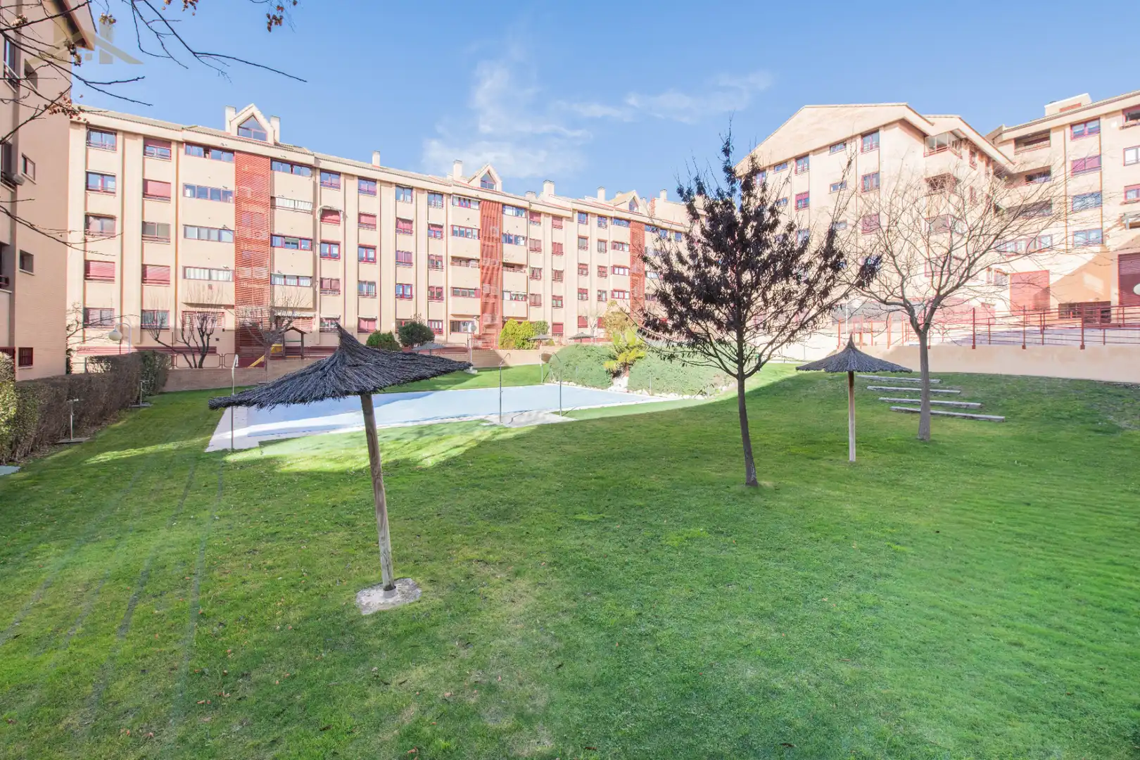 Vista exterior de Pis en venda en Alcobendas amb Aire condicionat, Calefacció i Parquet