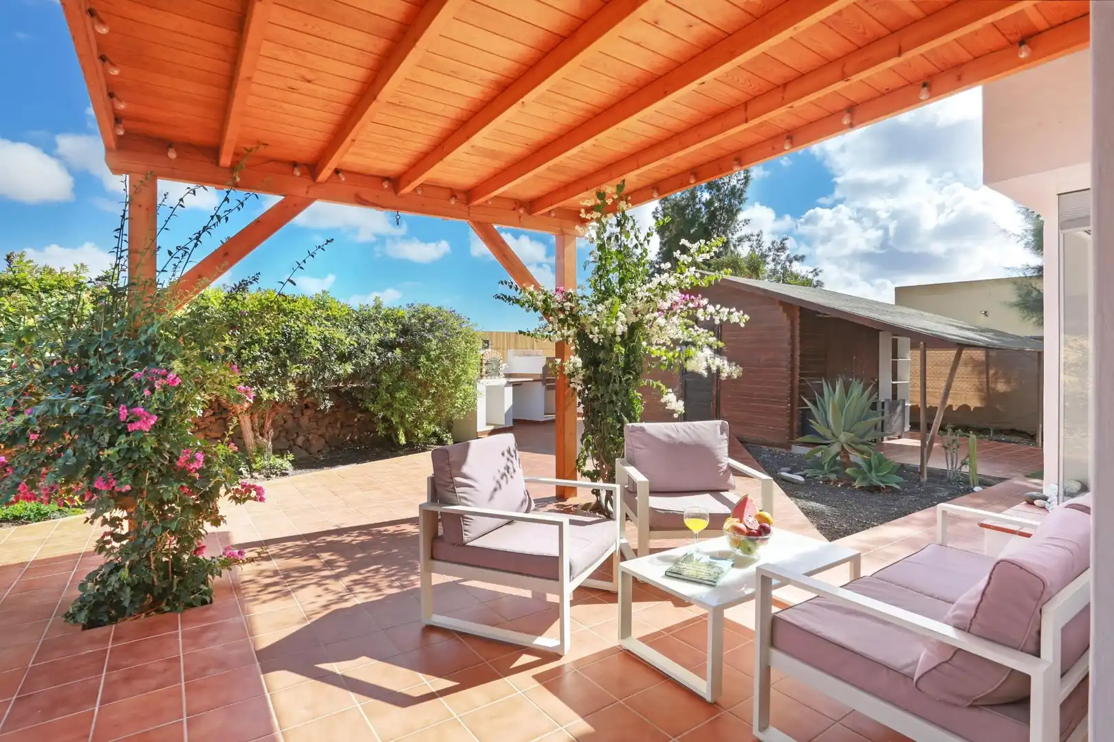 Terrassa de Casa o xalet en venda en La Oliva amb Jardí privat, Terrassa i Traster