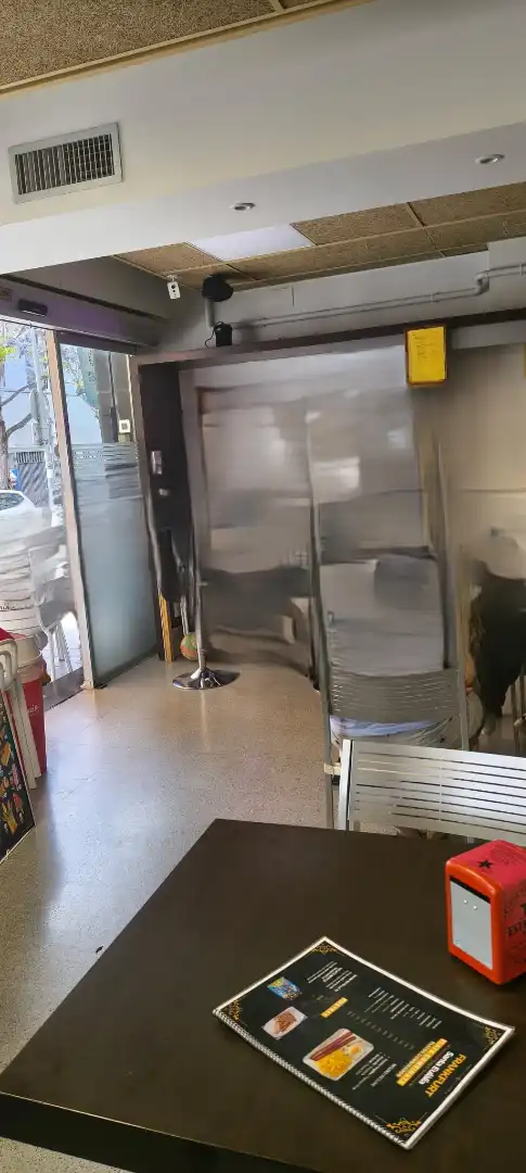 Business premises for transfer in Carrer de Santa Eulàlia 128, imagen 5