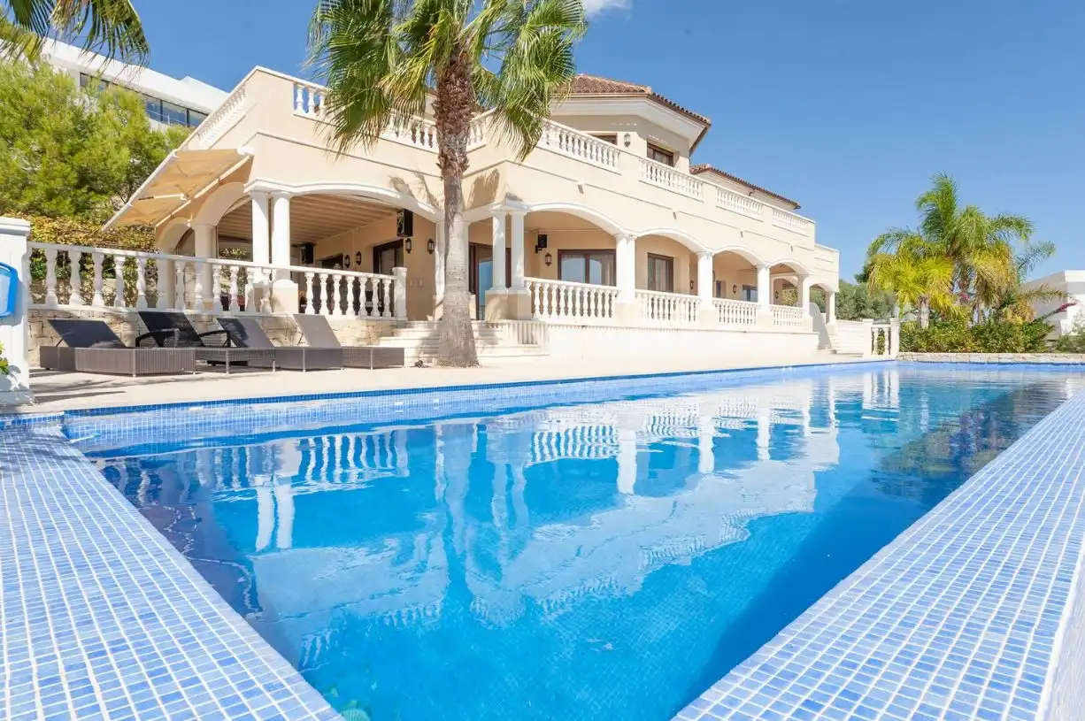 Swimming pool of Houses for sale in Benissa  with Air Conditioner, Heating and Private garden