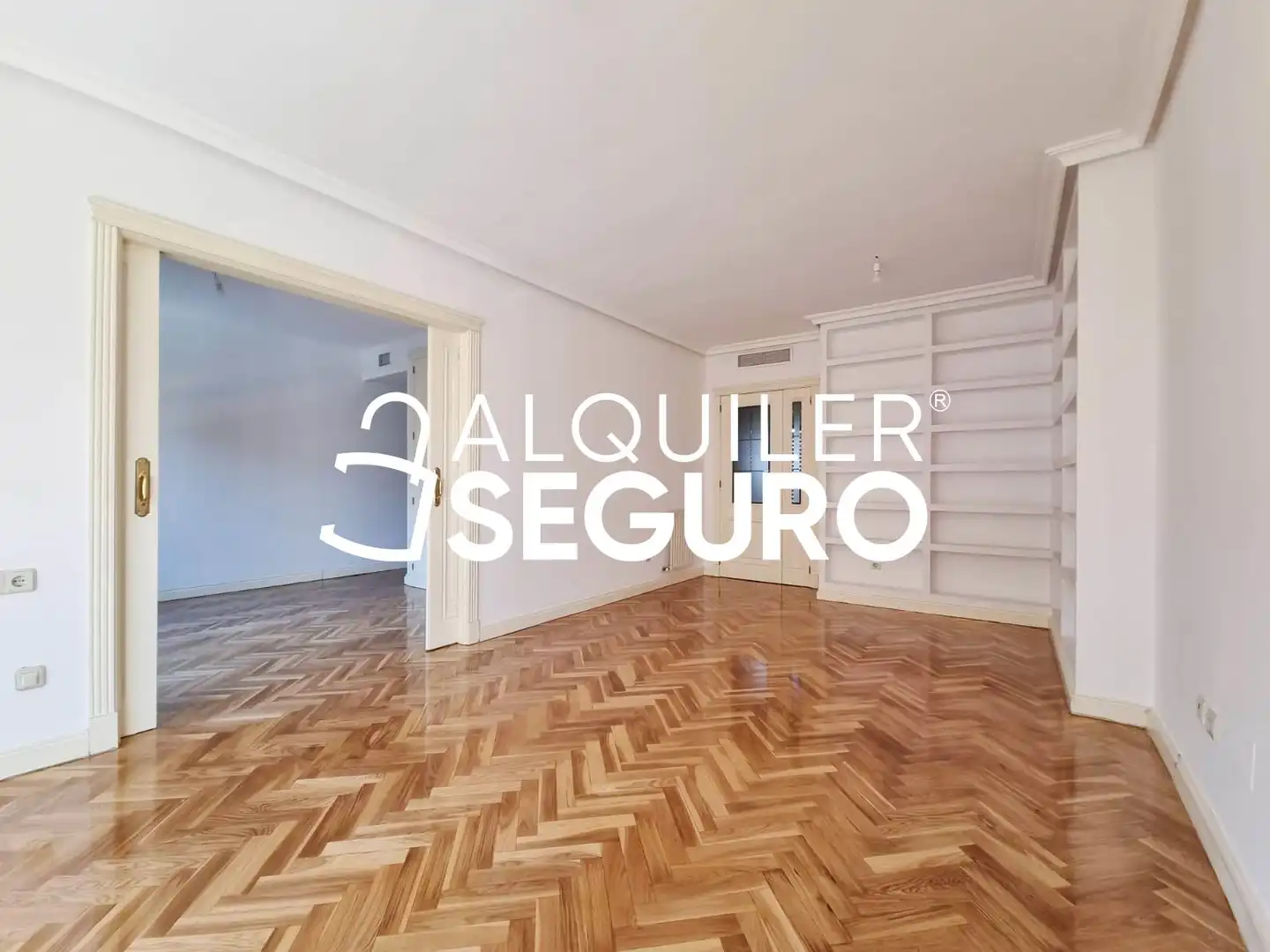 Piso con piscina en alquiler en Talgo, imagen 5