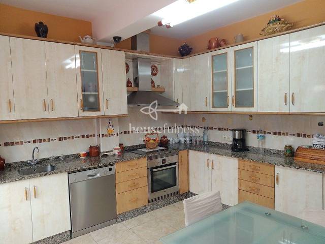 Casa adosada en Venta en Cariño