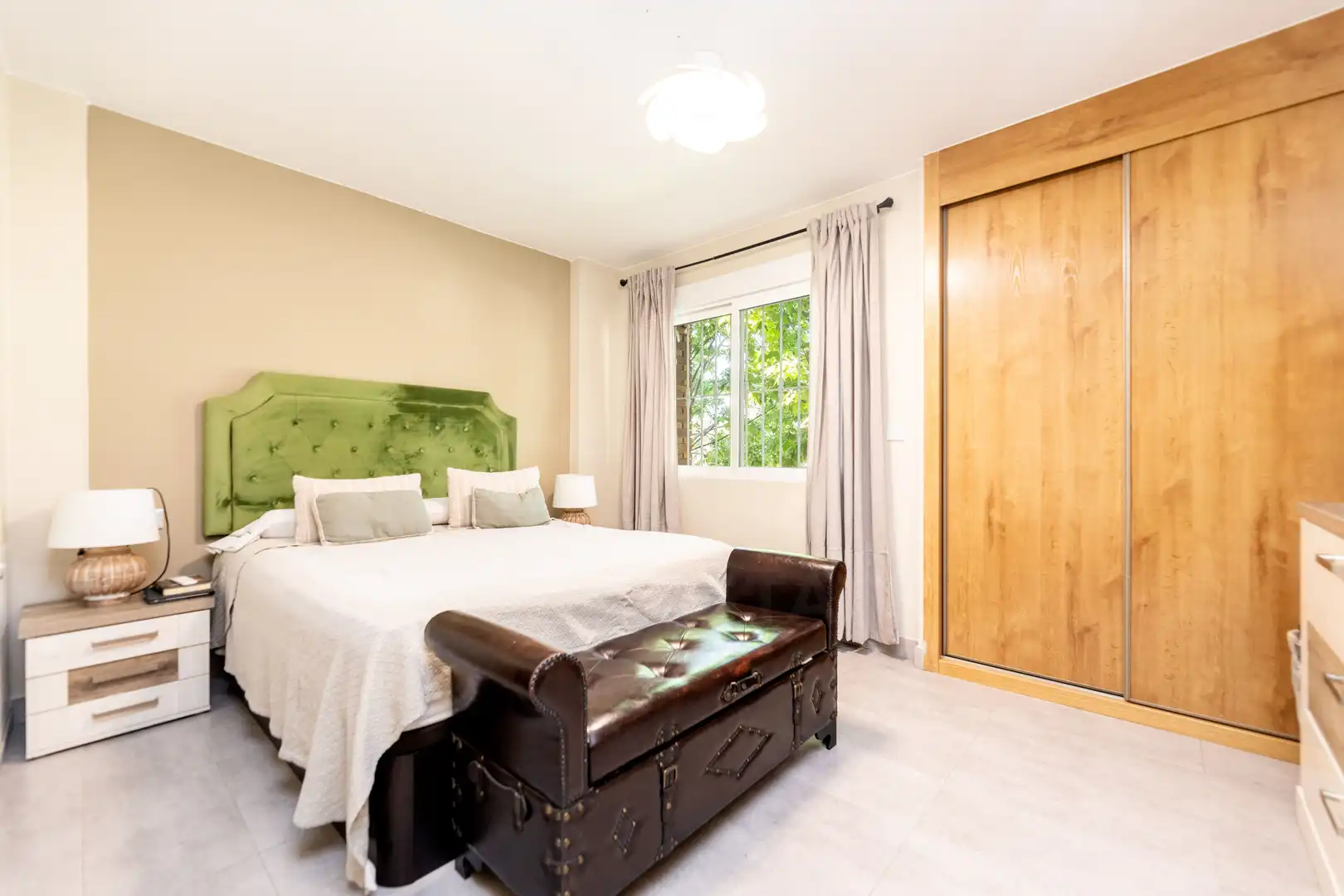 Habitación de Casa adosada en venta en Colmenarejo con Aire acondicionado, Calefacción y Terraza