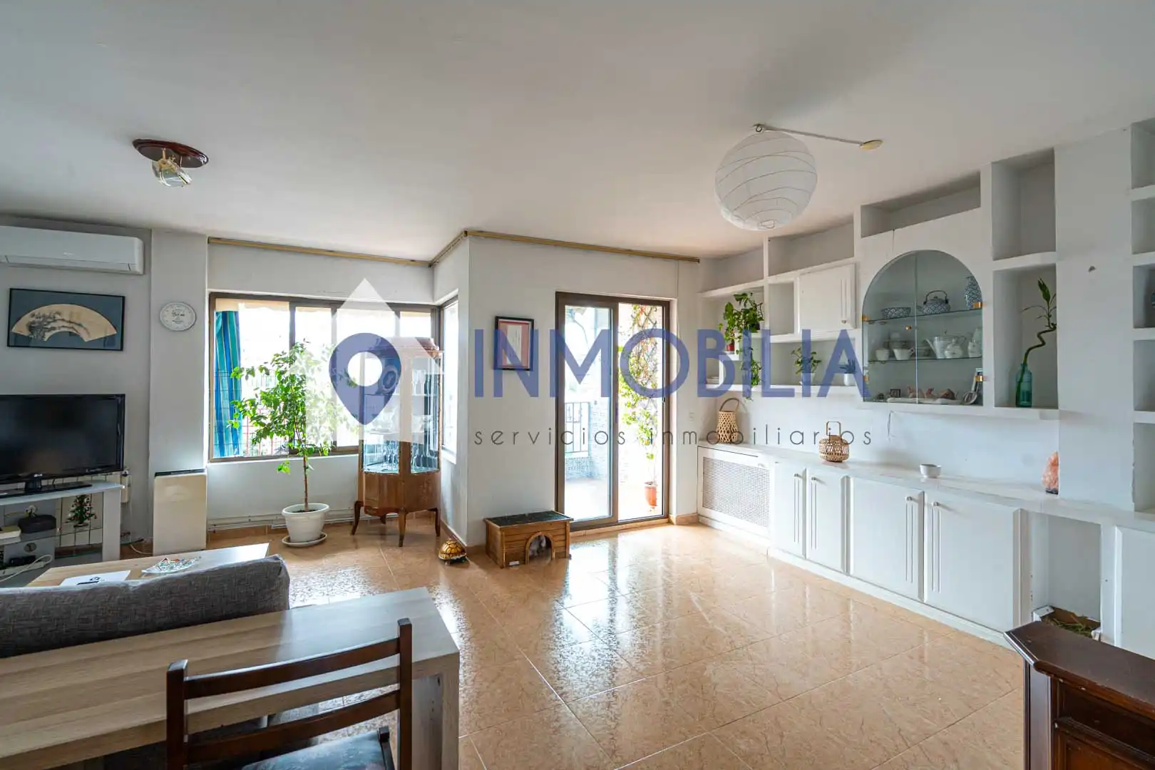 Wohnzimmer von Wohnung zum Verkauf in Madrid mit Klimaanlage, Heizung und Terrasse