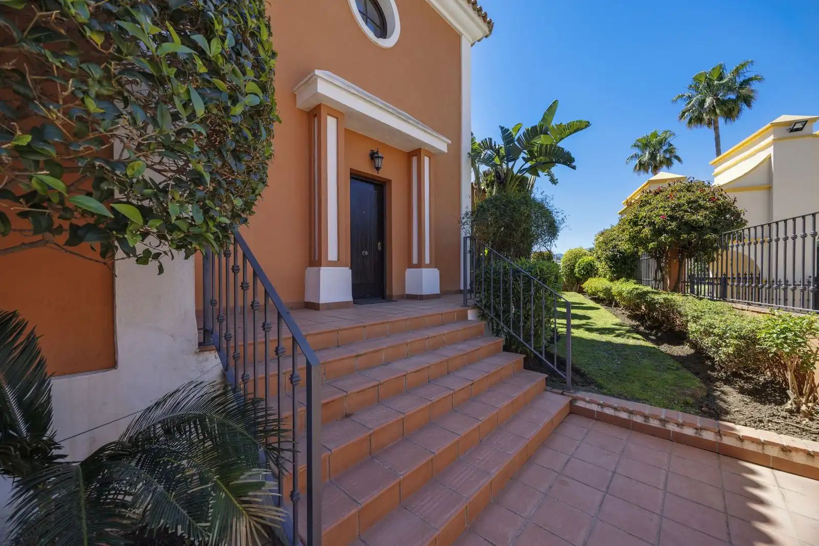 Chalet con piscina en venta en San Pedro de Alcántara, imagen 31