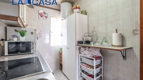 Foto 3 de Piso en venta en Calle San Basilio, Pradolongo, Madrid Capital